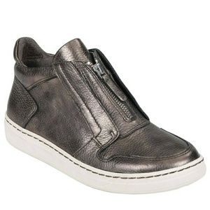 Earth brand Zane Hightop Fashion Sneakers